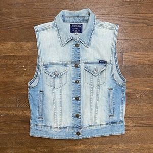 Just USA Denim Jean Vest Women’s Large Blue Sleeveless Jacket